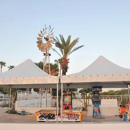 Fedrania Gardens 2* Ayia Napa